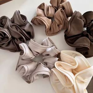 Chouchous en satin de soie extra larges, élégants et luxueux, avec fleur surdimensionnée, élastiques pour cheveux, pour filles et femmes - Product Image 4