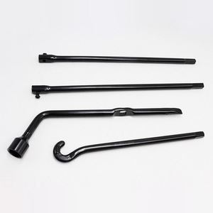 ชุดซ่อมยาง T81 รุ่น 3901050P3010 พร้อมประแจขันล้อ สำหรับรถยนต์ - Product Image 2