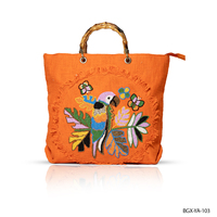 Nouvel arrivage de sac fourre-tout brodé Sac fourre-tout naturel fait à la main pour femmes élégantes Sacs à main de plage d'été Sac au design unique en gros
