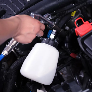 Herramienta de Limpieza Cyclone Tornador para Detallado de Autos, con Cuerpo Metálico y Cabezal Giratorio para Limpieza Profunda de Tapicería y Tela de Automóviles - Product Image 6