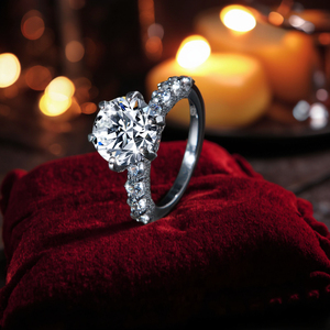 Anello in <span class=keywords><strong>Argento</strong></span> Sterling S925 Pronto <span class=keywords><strong>per</strong></span> la Spedizione, Lussuoso con Moissanite da 5 Carati Colore <span class=keywords><strong>D</strong></span> VVS, <span class=keywords><strong>per</strong></span> Donne, Fedi di Fidanzamento e Matrimonio - Product Image 5