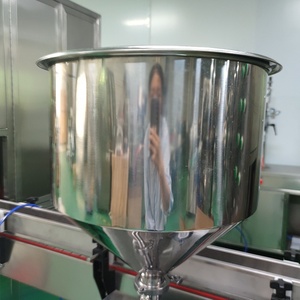 Machine de remplissage pneumatique de shampooing semi-automatique de crème de main de <span class=keywords><strong>visage</strong></span> de prix usine - Product Image 5