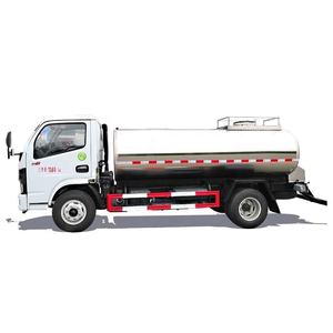 Camion-citerne Dongfeng en acier inoxydable de petite taille, 5000 L, pour le transport de lait frais en vrac, camion-citerne pour le transport de liquides - Product Image 1