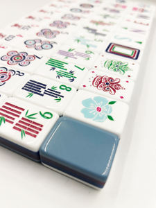 Tuiles de Mahjong de luxe gravées au laser, design américain, quatre couches, résistantes à la décoloration, pour les soirées à la maison et les divertissements en famille en voyage - Product Image 3