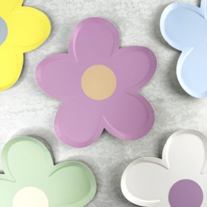 DAMAI 8PCS Assiettes en papier fleuries jetables 9 pouces, assiettes en forme de fleur, assiettes rétro pour anniversaire, mariage, fournitures de fête - Product Image 3