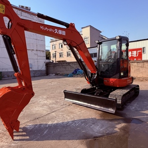 Mini-excavatrice sur chenilles KX163-5 rouge avec moteur hydraulique japonais, composants KYB, rayon de braquage court, équipement de construction - Product Image 2