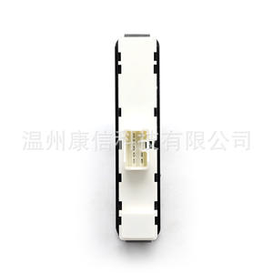Interruptores Elevadores de Ventanas para Automóviles Suzuki, Modelo 37990-60A00 - Product Image 4