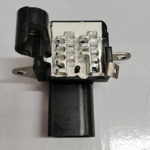 Régulateur d'<span class=keywords><strong>alternateur</strong></span> neuf 12V pour <span class=keywords><strong>BMW</strong></span> 335I F30 F31 F35 F34 F32 F36, tension 126600-7541 IFX17760 VRH2005-210 IN7541 - Product Image 1