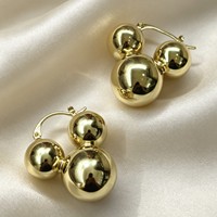 Boucles d'oreilles clous tendance en laiton jaune plaqué or 18 carats, bijoux cadeau pour femme, accessoires quotidiens, vente en gros