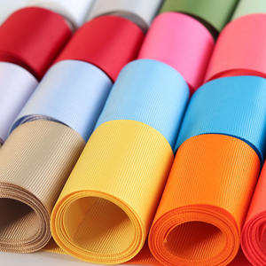 웨빙 공장 사용자 정의 금박 인쇄 양면 폴리에스터 그로스 그레인 리본 196 색상 3-100mm 와이드 사용자 정의 리본 - Product Image 3