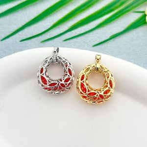 Pendentifs ronds creux plaqués cuivre, design géométrique, pour la fabrication de colliers, style Yiwu Printemps 2025, apprêts de bijouterie tendance - Product Image 3