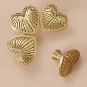 Perles intercalaires tendance en laiton lisse en forme de calebasse de 16 mm avec trou traversant pour la fabrication de bijoux, colliers et bracelets (vente en gros) - Product Image 6