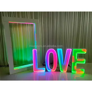 Photomaton Vogue <span class=keywords><strong>Magazine</strong></span> en métal blanc direct d'usine avec boîte Photo en fer en forme de rectangle léger avec numéro LED pour mariage - Product Image 1