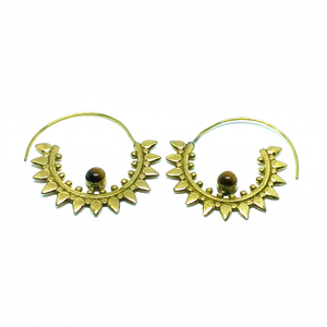Pendientes de latón dorado geométrico en espiral gótico con aro en espiral de ojo de tigre diamante piedra principal regalo de fiesta de boda para mujer - Product Image 1