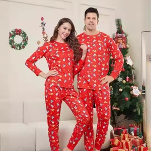 Venta al por Mayor de Ropa para el Hogar Navideña, Conjuntos de Pijamas Familiares Cálidos para Navidad - Product Image 4