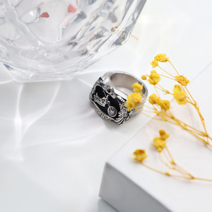 Punk Style Titanium Steel Motorcycle Ring Geometric Shape Wheel Design For Women Spring 2023 - Product Image 1