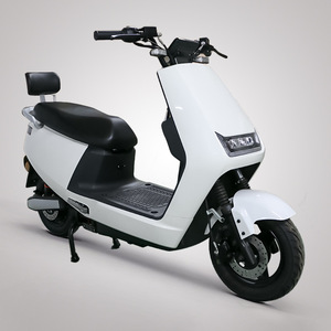 Scooter Eléctrico de Alta Velocidad, Precio de Fábrica, Velocidad de 60 km/h, Autonomía de 200 km, Batería de Litio de 20 Ah, Motor de 1000 W, Voltaje de 72 V, Precio de Fábrica al por Mayor - Product Image 4