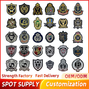 Biểu Tượng Tùy Chỉnh Băng Thiết Kế Màu Đen Twill Vải Chất Liệu Tùy Chỉnh Thực hiện Punk Logo Sắt Trên Denim Thêu Các Bản Vá Lỗi Cho Quần Áo - Product Image 2