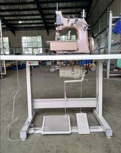 Nouvelle machine à coudre surjeteuse 30-2B pour tapis, à aiguille simple, pour matériaux lourds, avec table, support et moteur, ensemble complet, vente chaude - Product Image 2