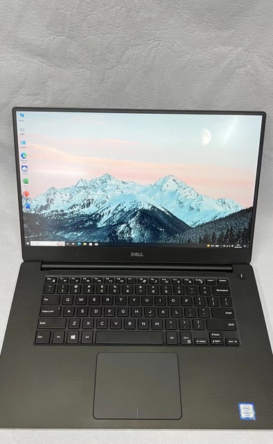 Used for D-ell 5510 Notebook 10th Gen Intel I5 8GB RAM 256GB SSD 15.6 Inch Ultra Thin Portable Business Laptop Win 10