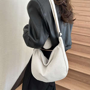 Nouveau sac à main en velours côtelé en forme de boulette, grande capacité, sac à bandoulière pour femme en velours côtelé - Product Image 3