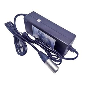 Cargadores 16S 48V 51,2 V 150W Cargadores Adaptadores DC 57,6 V/58,4 V 2a 2.5a para Scooters eléctricos Paquete de batería LiFePO4 - Product Image 6