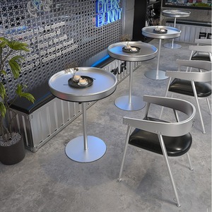סט שולחן וכיסאות עגולים מברזל תעשייתי לבית, ברים, מסעדות, בתי מלון, חדרי כושר וריהוט אוכל חיצוני - Product Image 4