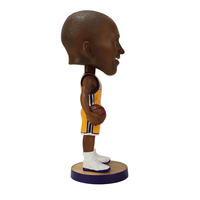 Figurine de superstar du basketball en résine peinte à la main, décoration de bureau sportive, trophée, objets de décoration pour la chambre, sculpture de collection sur le thème du sport
