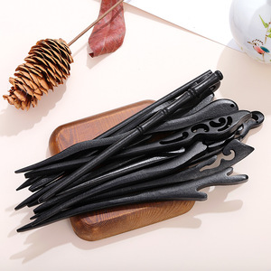 Épingles à cheveux en bois de style antique, couleur unie, faites à la main, accessoires capillaires chinois, pour usage quotidien, origine Yiwu, Printemps 2024 - Product Image 4