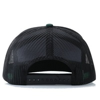 Casquettes de baseball personnalisées en nylon vierges à 7 panneaux, imperméables, avec boucle coulissante, dos extensible en maille perforée au laser