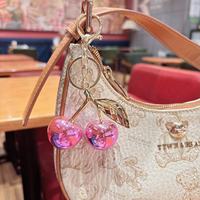 Penjualan Terbaik gantungan kunci ceri besar warna muda mewah liontin tas manis ceruk hadiah liontin ransel perempuan