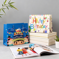 Sacs en papier Joyeux Anniversaire en gros, imprimés dessin animé gâteau et ballons, sacs cadeaux en kraft avec poignées pour fêtes d'enfants - Offre Spéciale