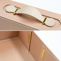 Boîte cadeau magnétique pliable avec poignée en cuir PU, boîte d'emballage cadeau en papier couché avec logo personnalisé pour la vente au détail