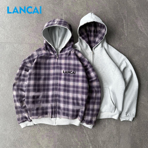 Sweat à capuche réversible personnalisé Lancai, intérieur à carreaux, coupe ample et courte, fermeture éclair YKK, style vintage vieilli, impression DTG, surdimensionné pour homme - Product Image 1
