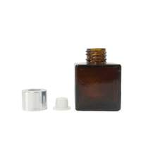 Bouteilles diffuseur en verre ambré carrées de luxe de 100 ml et 200 ml avec bâtonnets et roseaux, bouteille diffuseur en verre carrée vide, emballage en carton