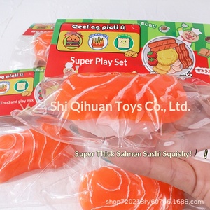 Juguete Antiestrés Creativo de EVA con Forma de Sushi de Salmón y Sashimi, con Modelo de Bola de Arroz - Product Image 3