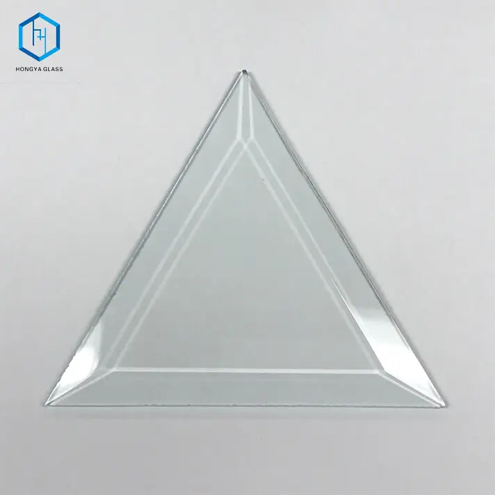Hohe transparent diamant abgeschrägte glas verschiedene form oval kreis quadrat rechteck dreieck kegel glas