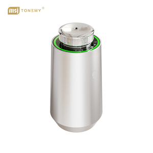 Nuovo Diffusore d'Aria per Auto in Metallo di Alta Qualità, Diffusore di Fragranze Elettrico Tipo-C, Ricaricabile USB, Spray Intelligente - Product Image 1