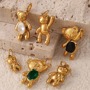 Colgante de Oso de Acero Inoxidable con Baño de Oro de 18K, Diseño de Dibujos Animados, Regalo Unisex - Product Image 1