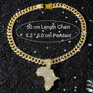 Collar con colgante <span class=keywords><strong>de</strong></span> <span class=keywords><strong>mapa</strong></span> <span class=keywords><strong>de</strong></span> África con incrustaciones <span class=keywords><strong>de</strong></span> diamantes <span class=keywords><strong>de</strong></span> imitación, chapado en oro <span class=keywords><strong>de</strong></span> aleación, cadena cubana, estilo Hip Hop, joyería con encanto <span class=keywords><strong>de</strong></span> herencia africana y estilo urbano - Product Image 2