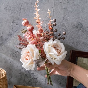Bouquet de fleurs artificielles CallaFloral Soft Milkshake Rose en tissu tissé plastique pour la décoration de la maison et des mariages CF02045 - Product Image 2