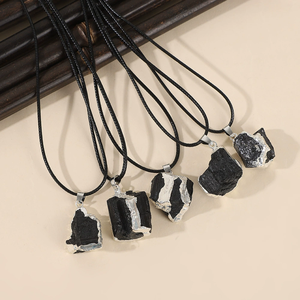 20-30 मिमी कच्चा काला टूर्मैरीन पेलेंट हार चांदी-सोने की प्लेटेड अनियमित काले रंग की रेकी कच्चे क्रिस्टल उपहार मिश्र धातु - Product Image 2