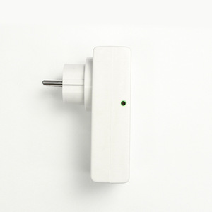 Prise intelligente LTE FR avec panneau tactile, capteur de température, interrupteur, prise de courant 10A, contrôleur de relais pour appareils électroménagers - Product Image 3