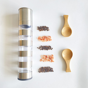 <span class=keywords><strong>Moulin</strong></span> à <span class=keywords><strong>sel</strong></span> et <span class=keywords><strong>poivre</strong></span> argent 5 en 1 <span class=keywords><strong>Moulin</strong></span> à <span class=keywords><strong>poivre</strong></span> manuel en acier inoxydable avec chambres à épices transparentes - Product Image 2