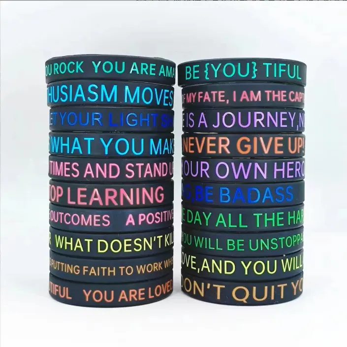 Pulsera impresa con citas para hombres y mujeres pulseras con citas inspiradoras coloridas como regalos Pulsera de silicona
