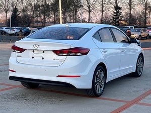 Elantra 2016, 1.6L Gasolina, Sedán, <span class=keywords><strong>Segunda</strong></span> <span class=keywords><strong>Mano</strong></span>, Volante a la Izquierda, Automático, Interior Oscuro, Asientos <span class=keywords><strong>de</strong></span> Tela - Product Image 5