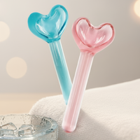 Boules de verre de haute qualité pour massage facial à l'eau purifiée, fabricant direct, globes de glace en forme de cœur, personnalisables en gros