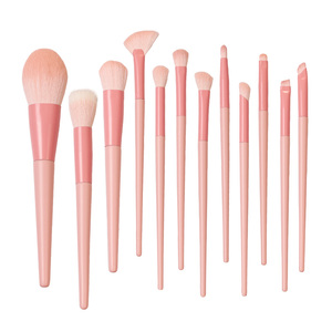 Juego de 12 Brochas de Maquillaje Veganas y Libres de Crueldad Animal, Mango de Madera Sólida, Color Rosa Mate, Alta Densidad, Sin Desprendimiento de Pelo, para Salón de Belleza - Product Image 1
