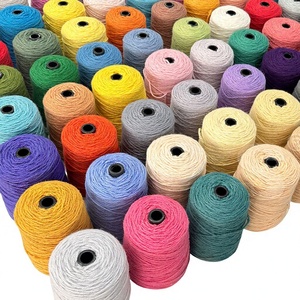 Hilo de Lana 100% Nueva Zelanda de 500g, 3 Capas, con Logotipo Personalizado, para Pistola de Tufting, Hilo de Lana para Alfombras, Hilo de Núcleo Hilado, Disponible en Stock - Product Image 1
