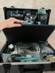 Kit d'outils de réparation électronique professionnel PK-1900NH (220V) avec mallette en aluminium – Le choix n°1 des ingénieurs électroniciens pour les acheteurs en gros - Product Image 3
